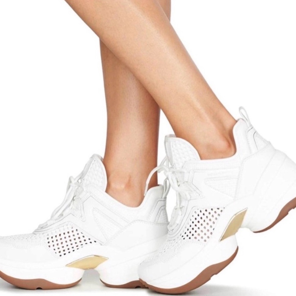 Michael Kors Olympia white leather 
Trainer Sneakers Size8.5